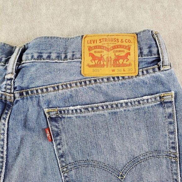 Levis 505 Jeans Mens 36x30 Blue Regular Fit Straight Leg Denim - Picture 6 of 7